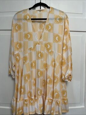 Label of Love Sun-Print V-Neck Peasant Mini Dress in Yellow and White Size L